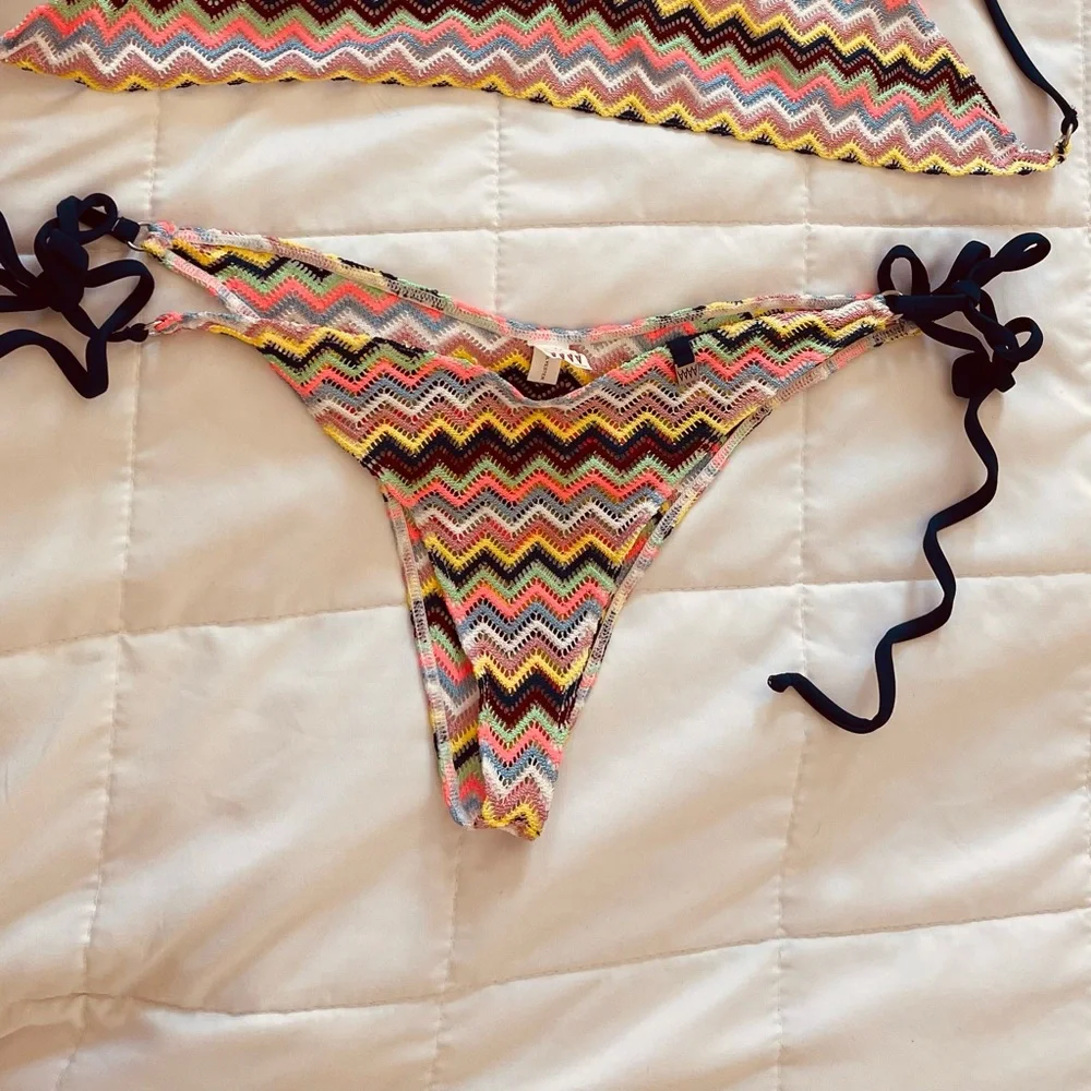 WICKED WEASEL,TWO PIECE BIKINI  SET - Picture 5 of 6